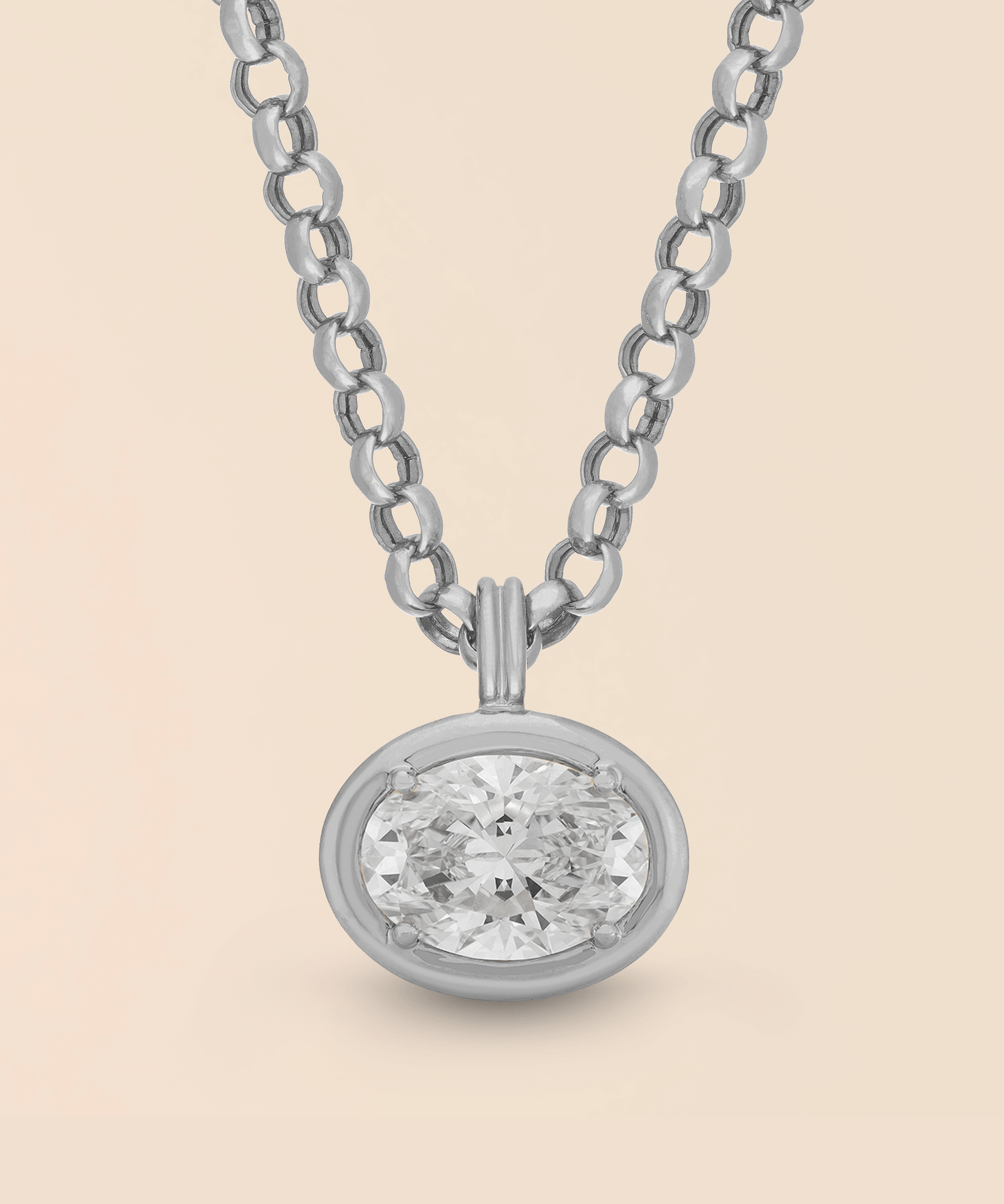 Oval Necklace in White Gold